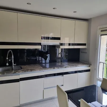 Luxury 2 Apartament