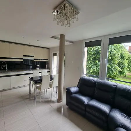 Luxury 2 Meudon
